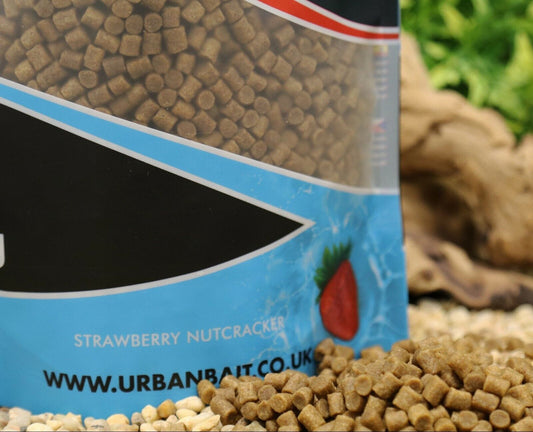 Urban Bait Stawberry Nutcracker Pellets 5kg